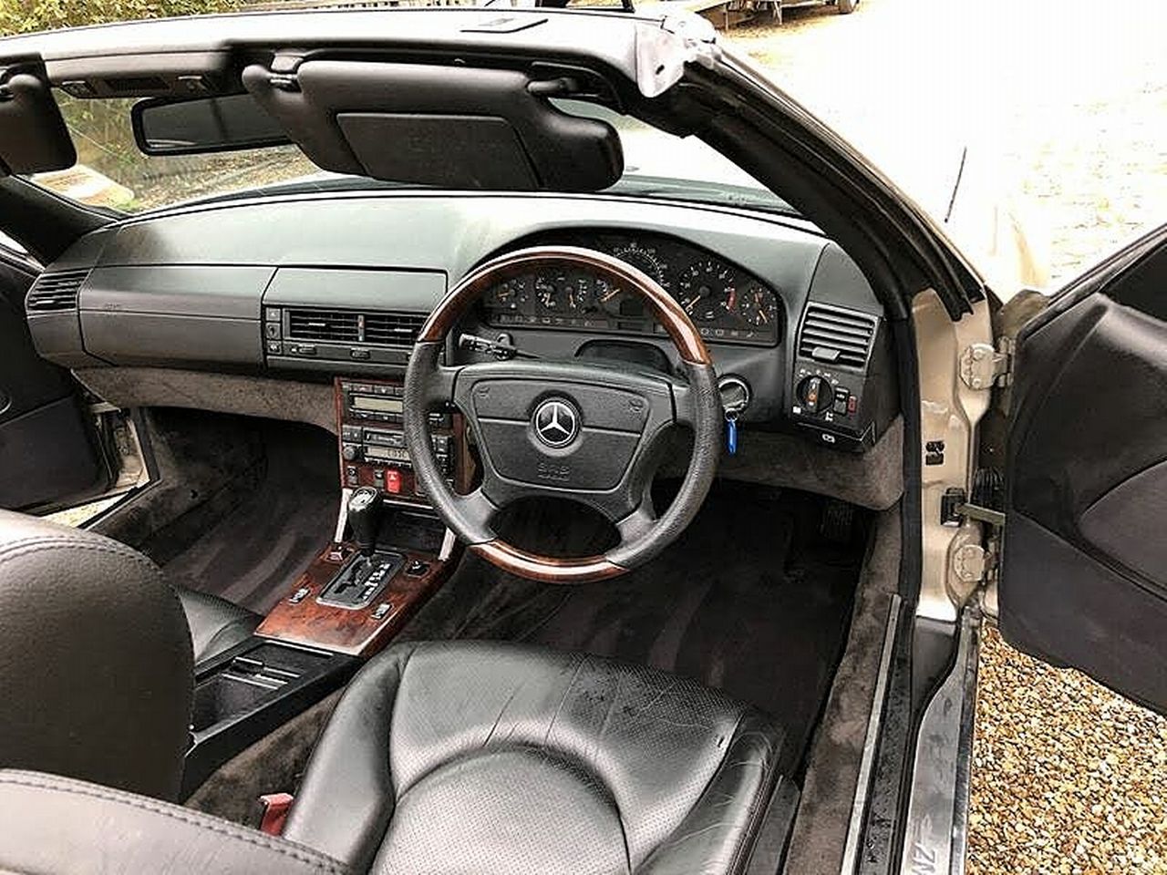 1997 Mercedes-Benz SL-Class  SL500 - Picture 10 of 14