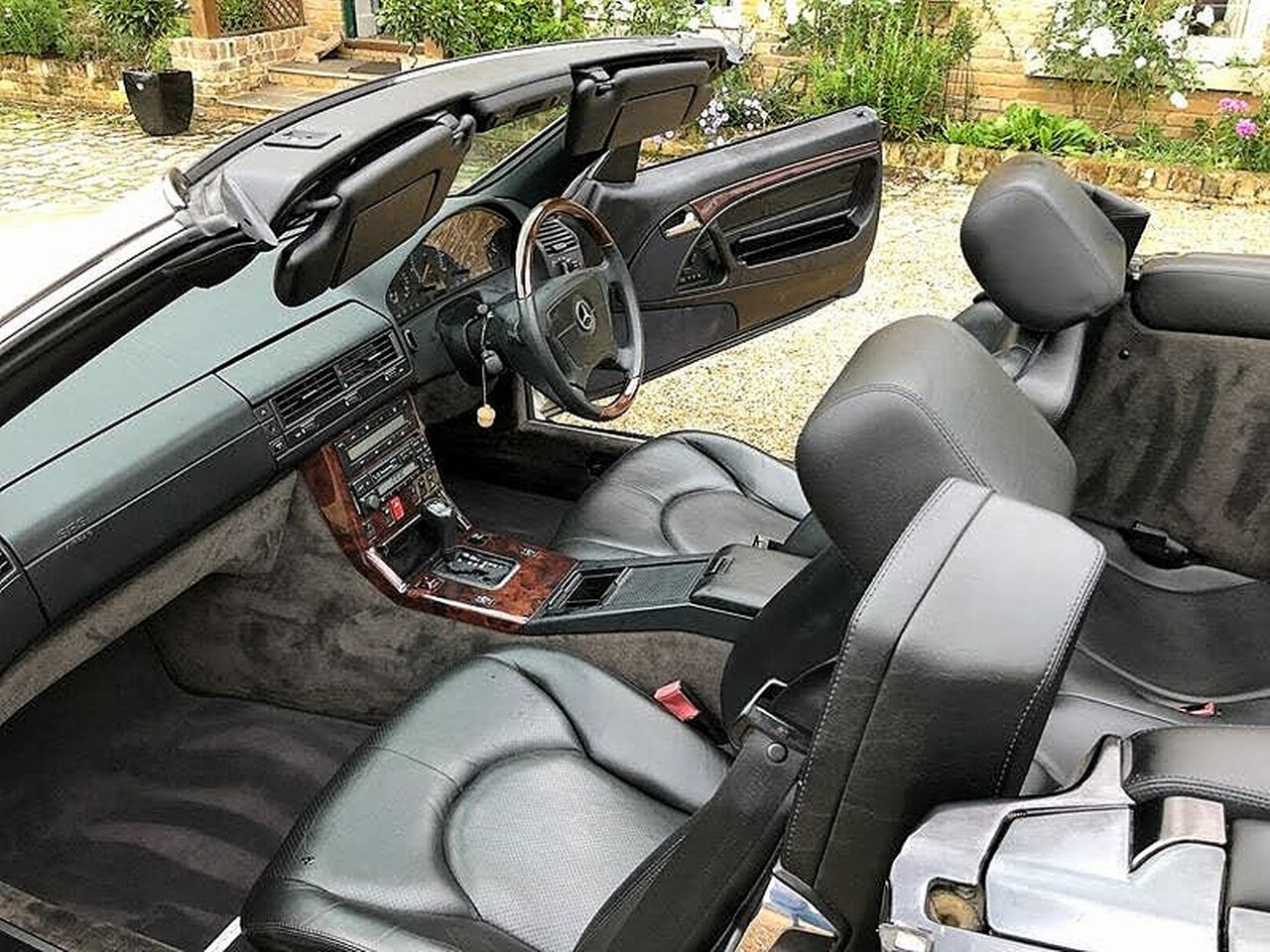 1997 Mercedes-Benz SL-Class  SL500 - Picture 12 of 14